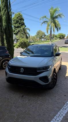 VOLKSWAGEN T-CROSS 1.4 250 TSI TOTAL FLEX HIGHLINE AUTOMÁTICO